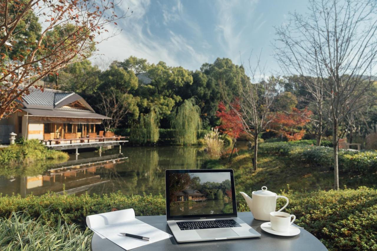 Four Seasons Hotel Kyōto Esterno foto