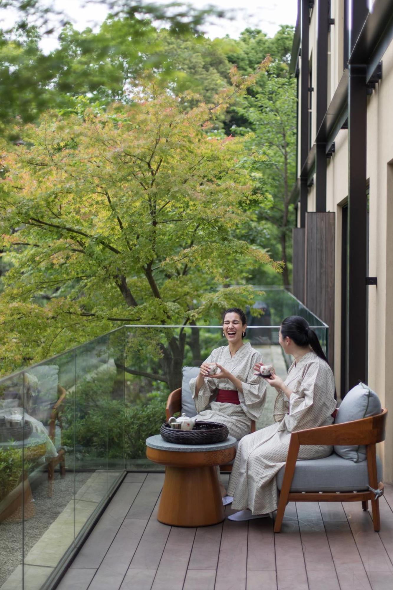 Four Seasons Hotel Kyōto Esterno foto